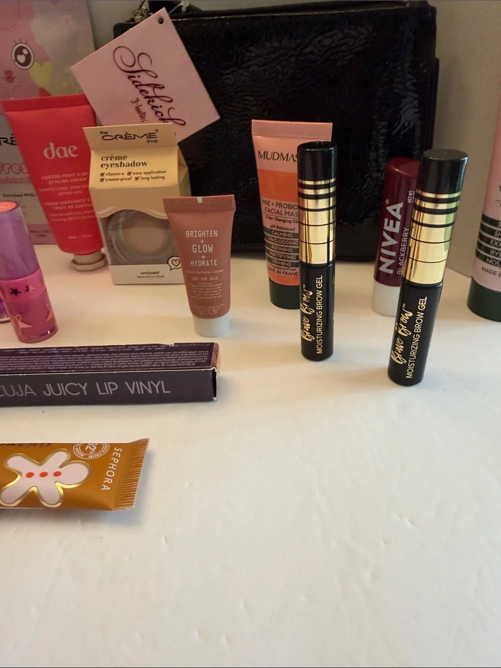 20 pieces Plus Bag Makeup and Skincare Collection
